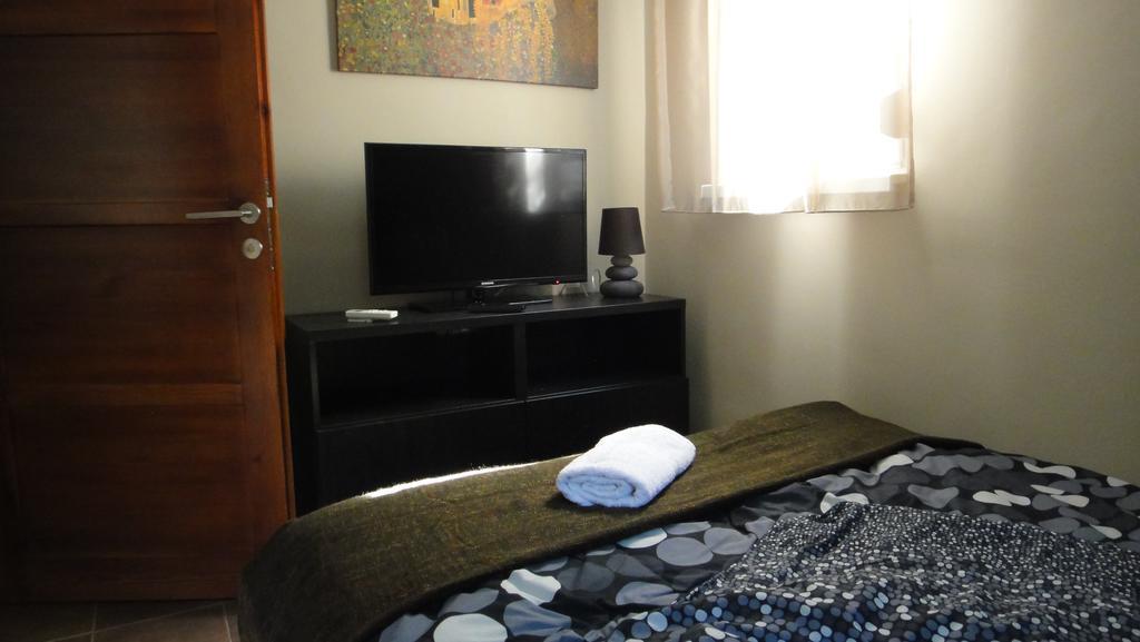 Mgtels Apartman - With Private Parking Budapeszt Zewnętrze zdjęcie