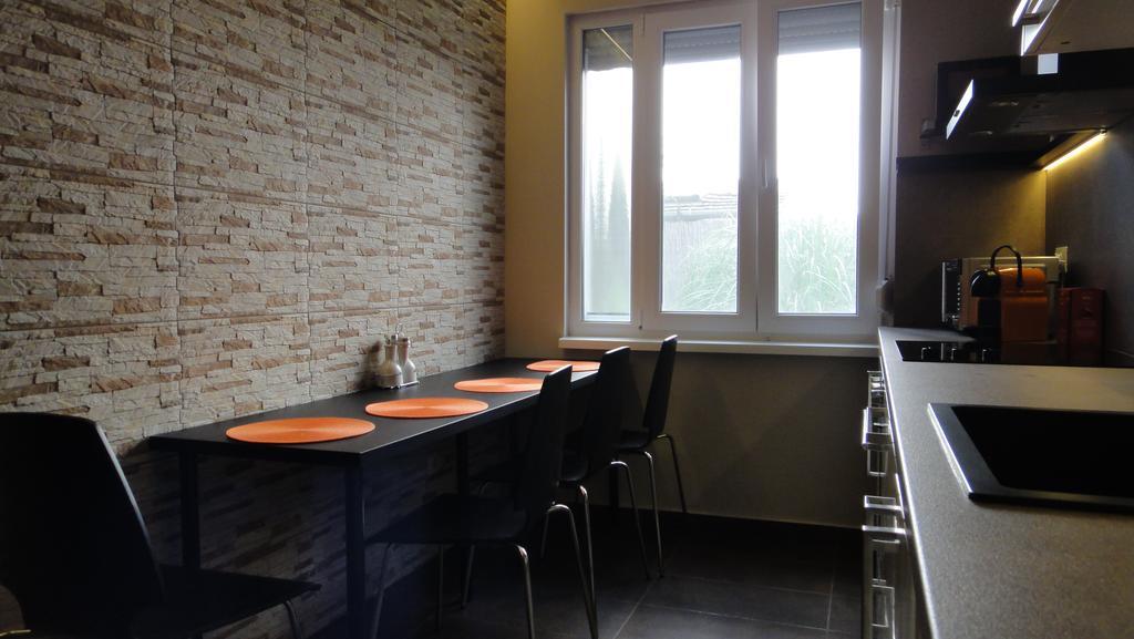 Mgtels Apartman - With Private Parking Budapeszt Zewnętrze zdjęcie