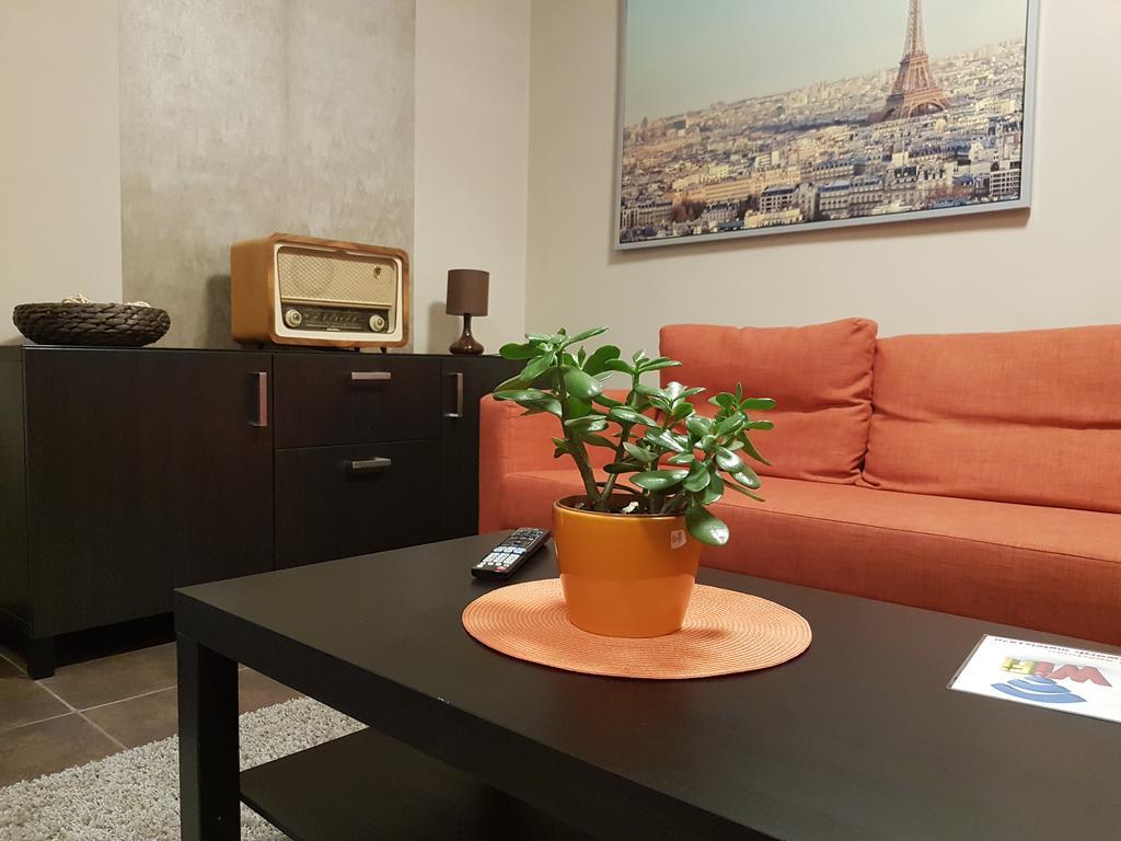 Mgtels Apartman - With Private Parking Budapeszt Zewnętrze zdjęcie