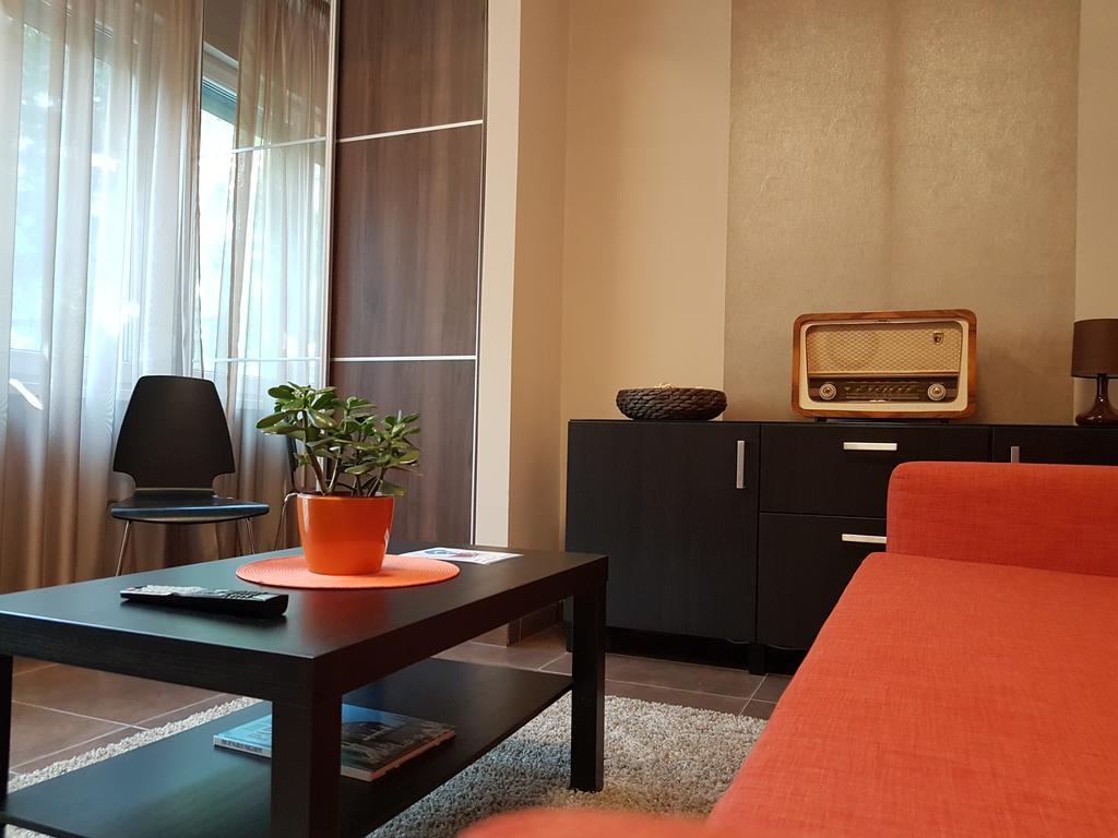 Mgtels Apartman - With Private Parking Budapeszt Zewnętrze zdjęcie