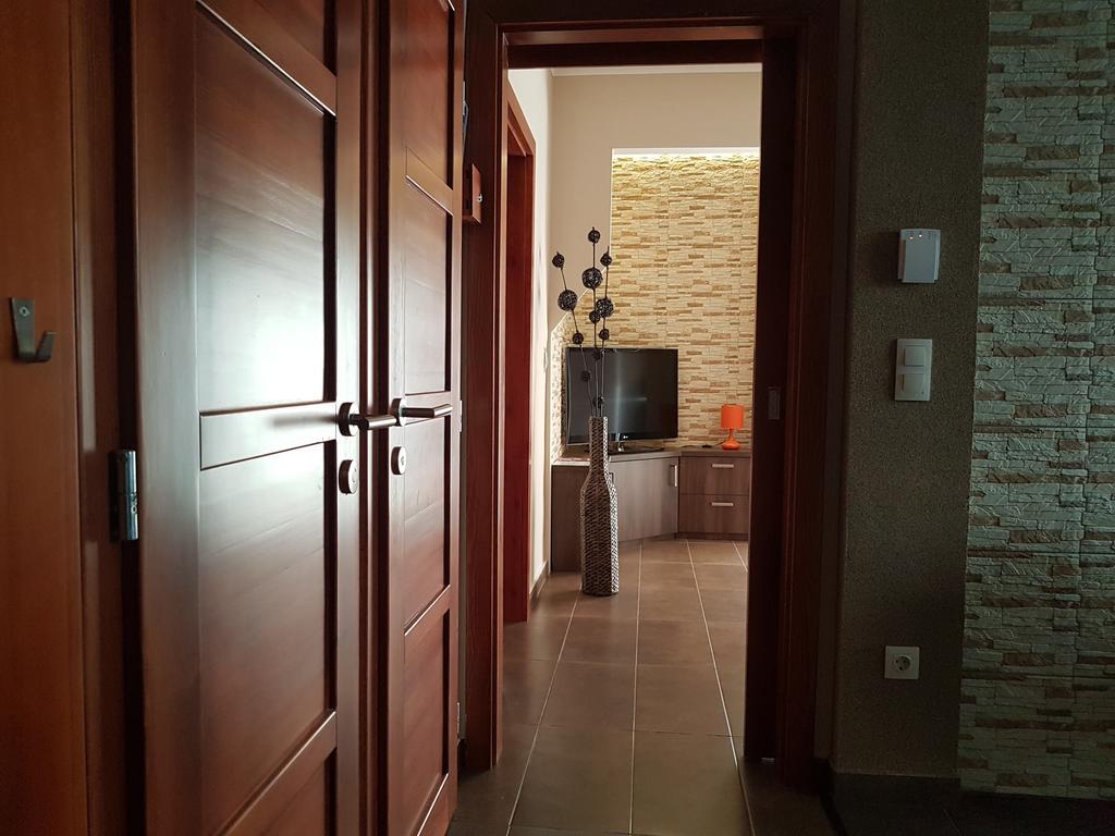 Mgtels Apartman - With Private Parking Budapeszt Zewnętrze zdjęcie